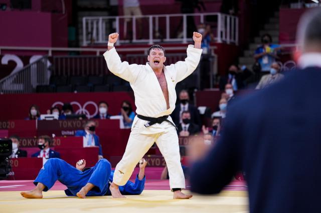 1627568595774058815.jpeg 爱游戏app-东奥再现久违“三国杀” 半程中美日争金“刺刀见血”